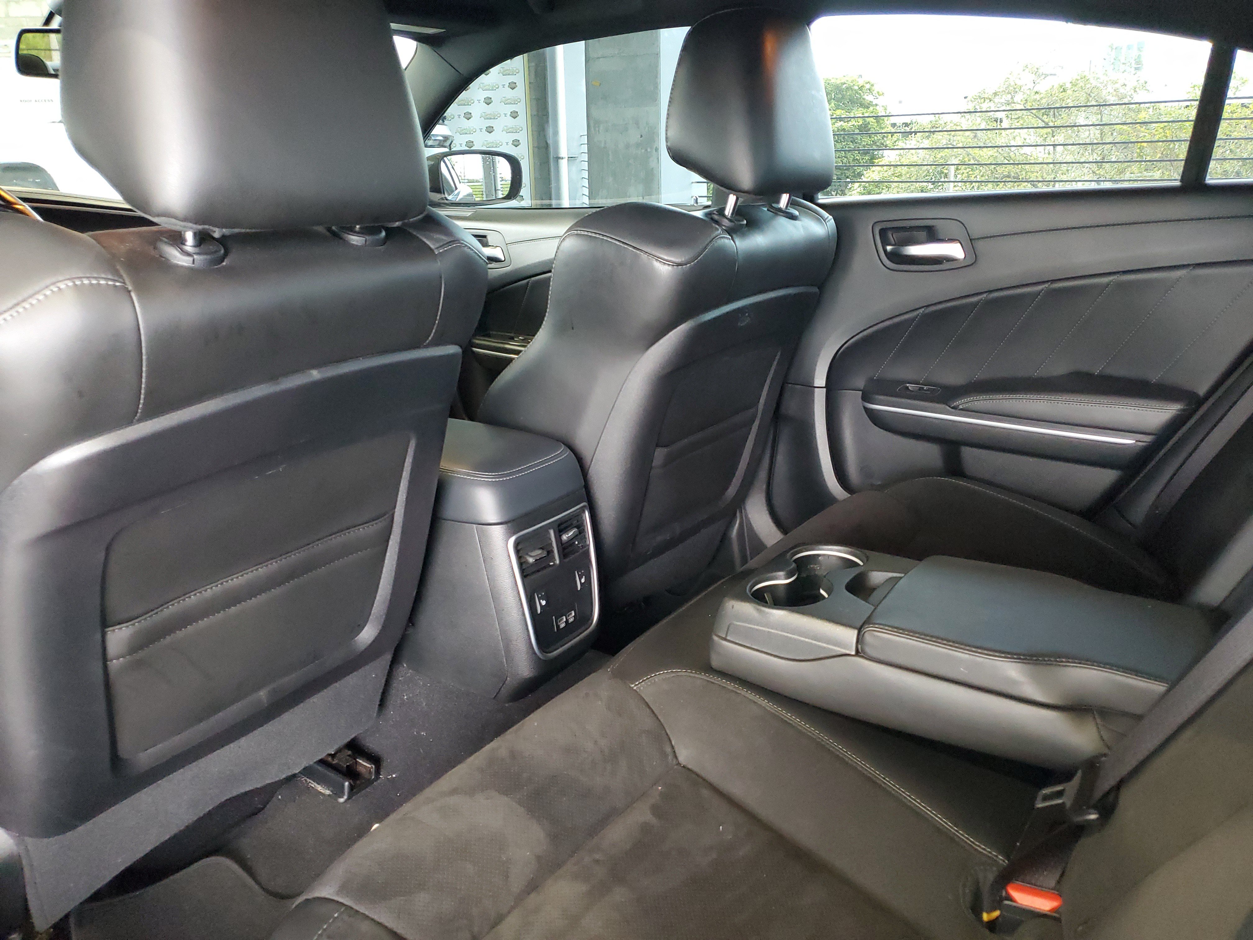 Used 2022 Dodge Charger Scat Pack RWD image 10