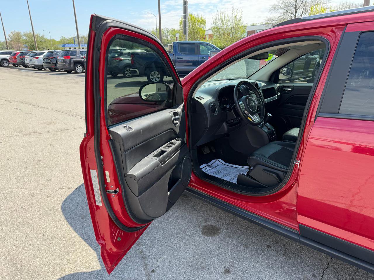 Used 2017 Jeep Compass Sport w/ Power Value Group image 9