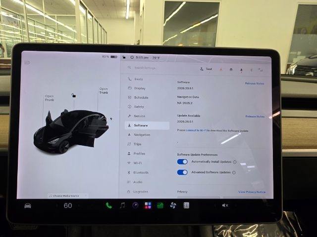 Used 2022 Tesla Model 3 Standard Range RWD image 16