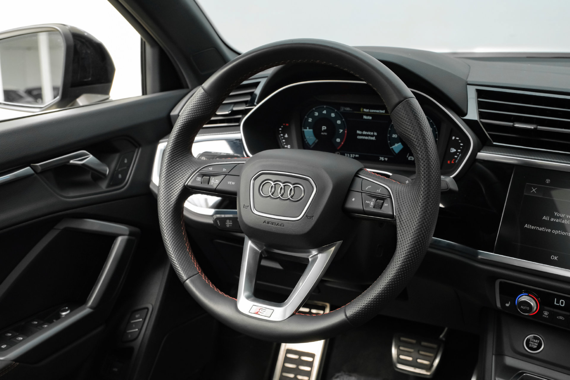 Used 2025 Audi Q3 2.0T Premium Plus AWD/4WD image 19