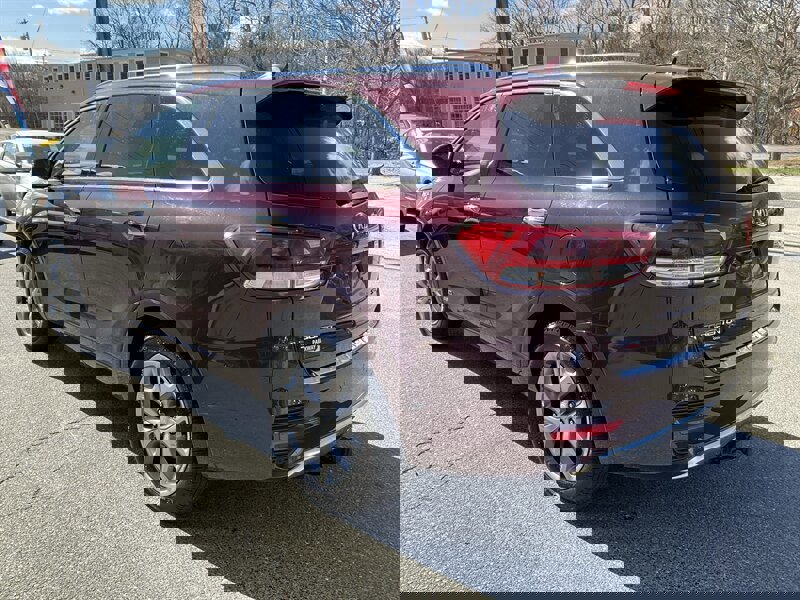 Used 2017 Kia Sorento SX image 7