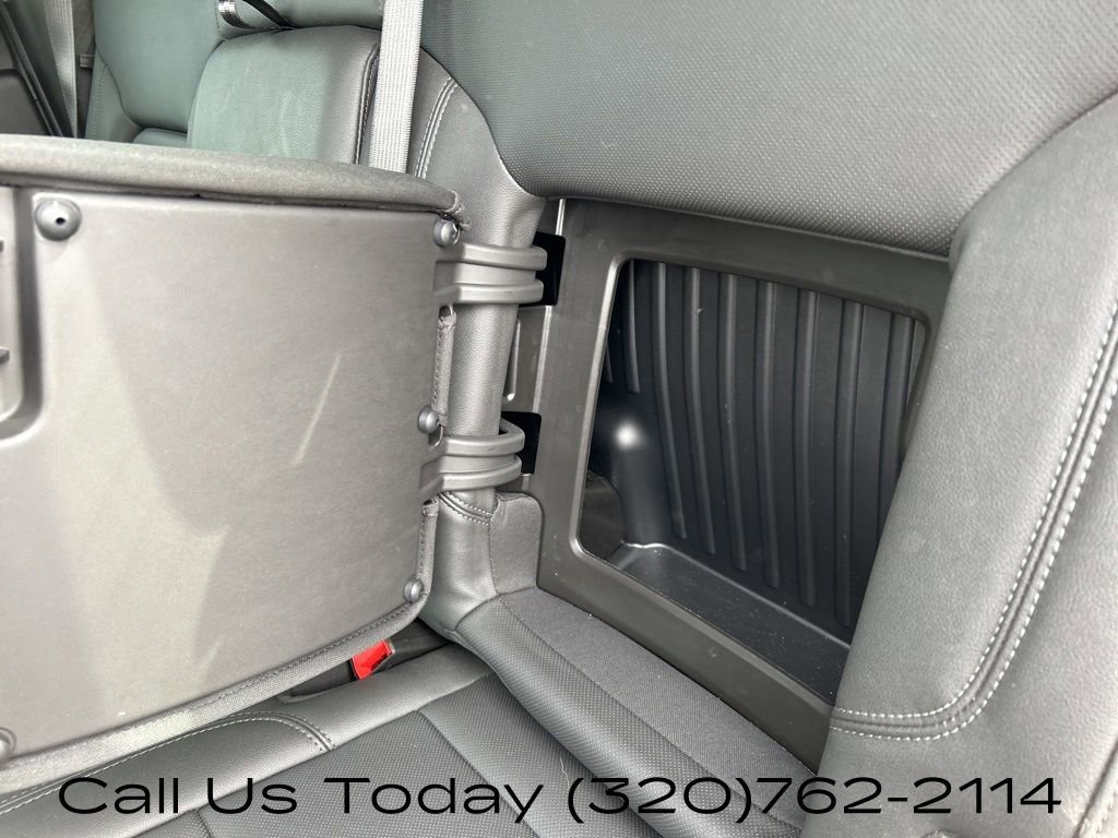 Certified 2025 Chevrolet Silverado 3500 LTZ w/ LTZ Convenience Package image 33