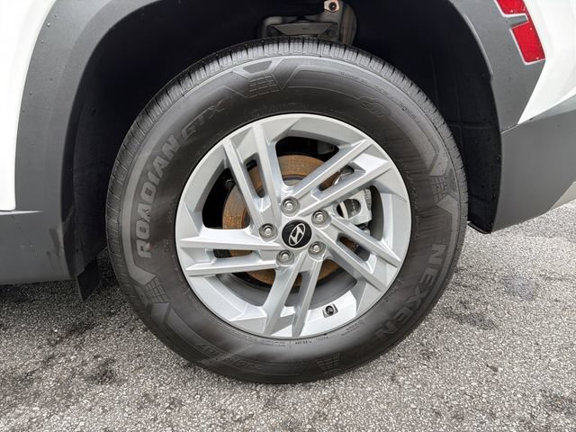 Certified 2025 Hyundai Tucson SE FWD image 19