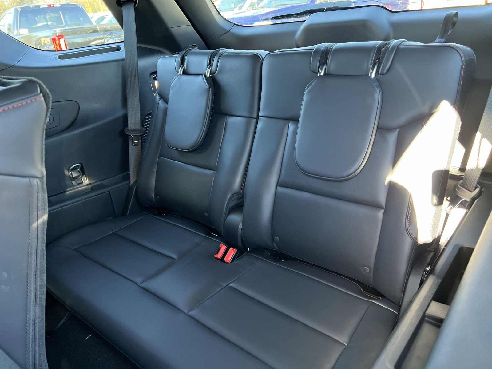 New 2026 Ford Explorer ST-Line w/ ST-Line Street Pack image 25