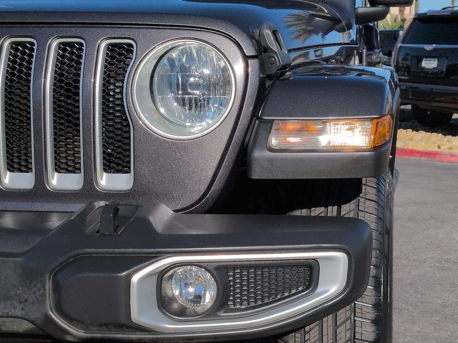 Used 2022 Jeep Wrangler Unlimited Sahara w/ Cold Weather Group image 11