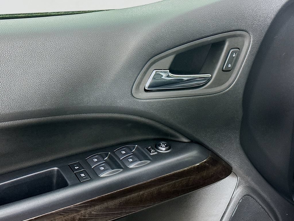 Used 2022 GMC Canyon Elevation w/ Elevation Premium Package AWD/4WD image 22