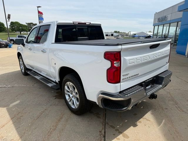 Used 2024 Chevrolet Silverado 1500 LTZ AWD/4WD image 3