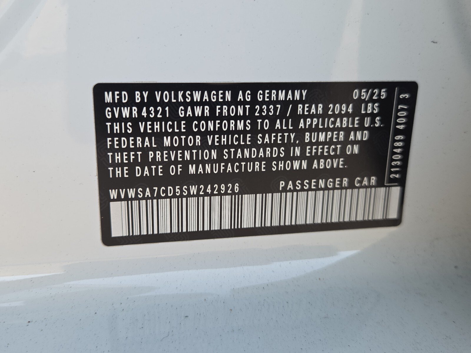 Used 2025 Volkswagen GTI SE FWD image 13