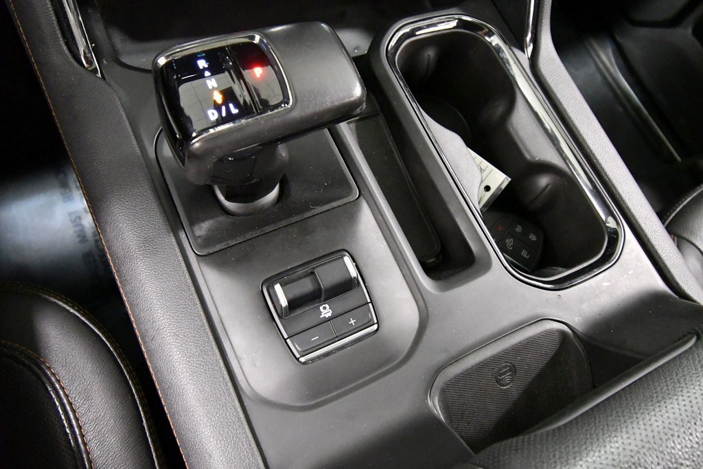 Used 2022 GMC Sierra 1500 AT4 w/ AT4 Premium Package image 27