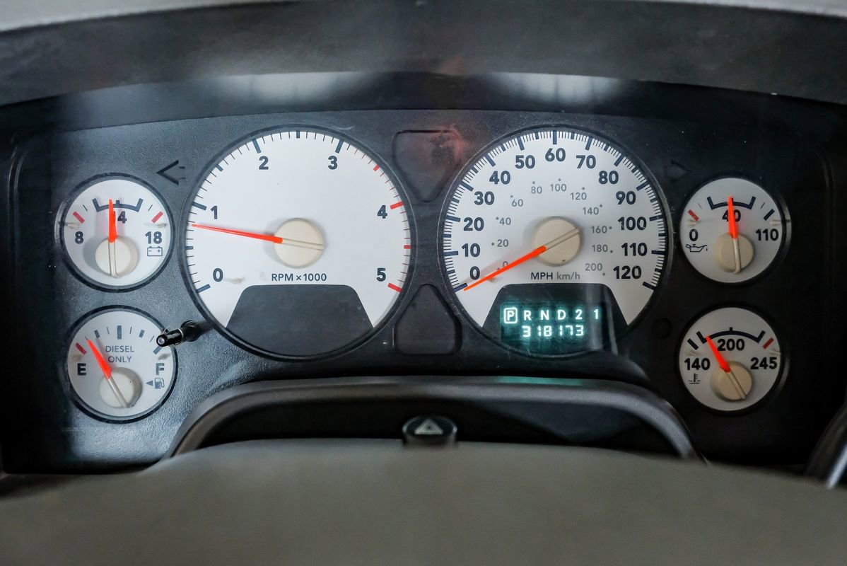 Used 2006 Dodge Ram 2500 Truck SLT image 18