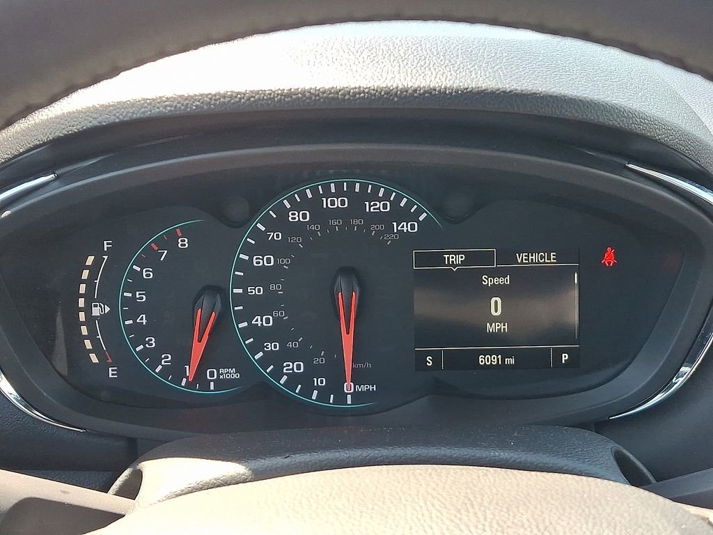 Certified 2022 Chevrolet Trax LT w/ LT Convenience Package AWD/4WD image 20