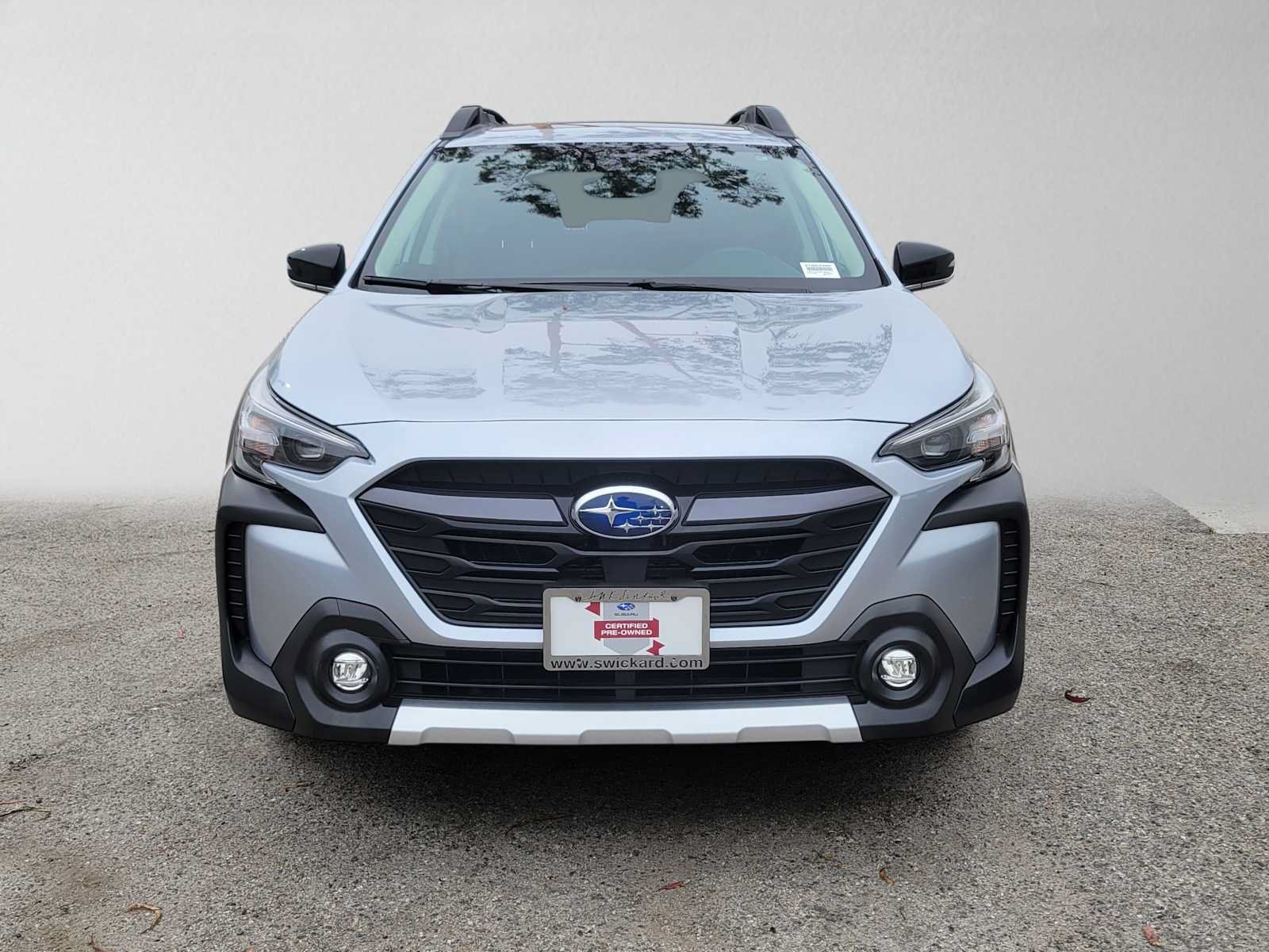 Certified 2025 Subaru Outback Limited AWD/4WD image 8
