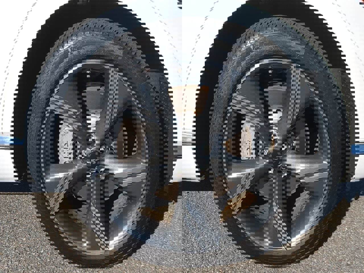 Certified 2025 Genesis GV80 3.5T Prestige image 10