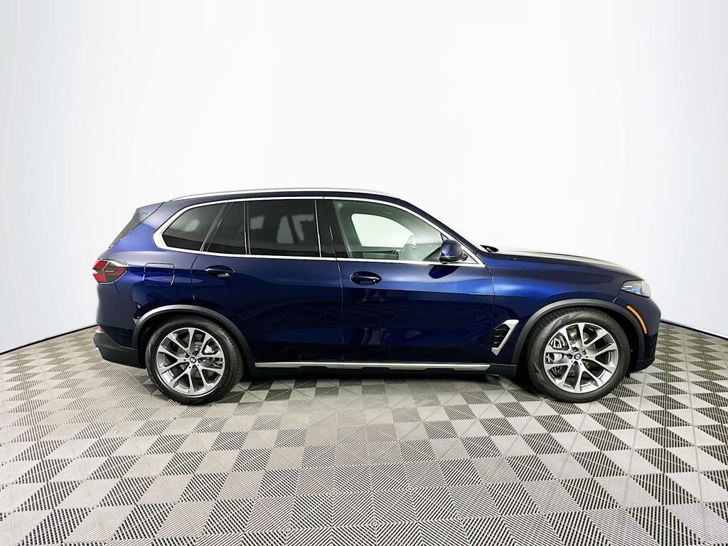 New 2026 BMW X5 xDrive50e w/ Premium Package image 10