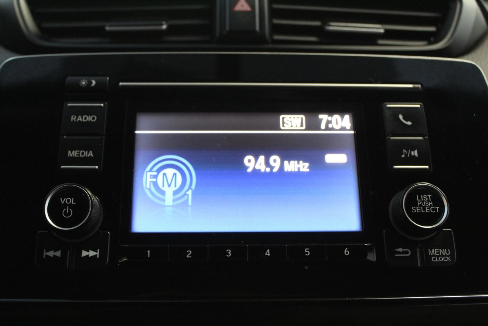Used 2019 Honda CR-V LX image 18