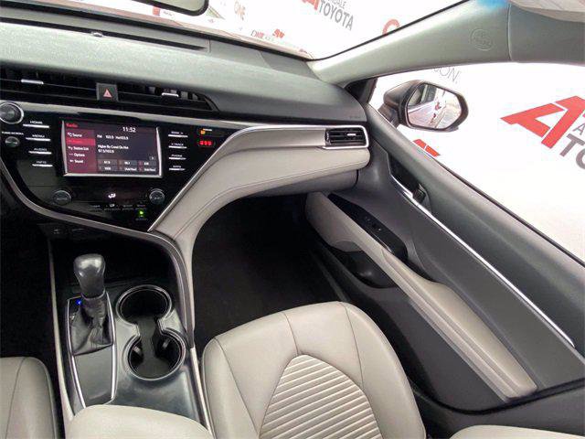 Certified 2018 Toyota Camry SE FWD image 24