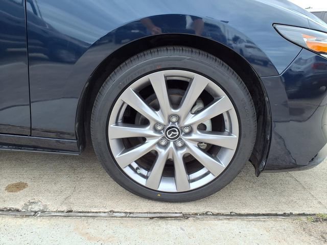 Used 2020 MAZDA MAZDA3 Sedan w/ Select Package FWD image 9