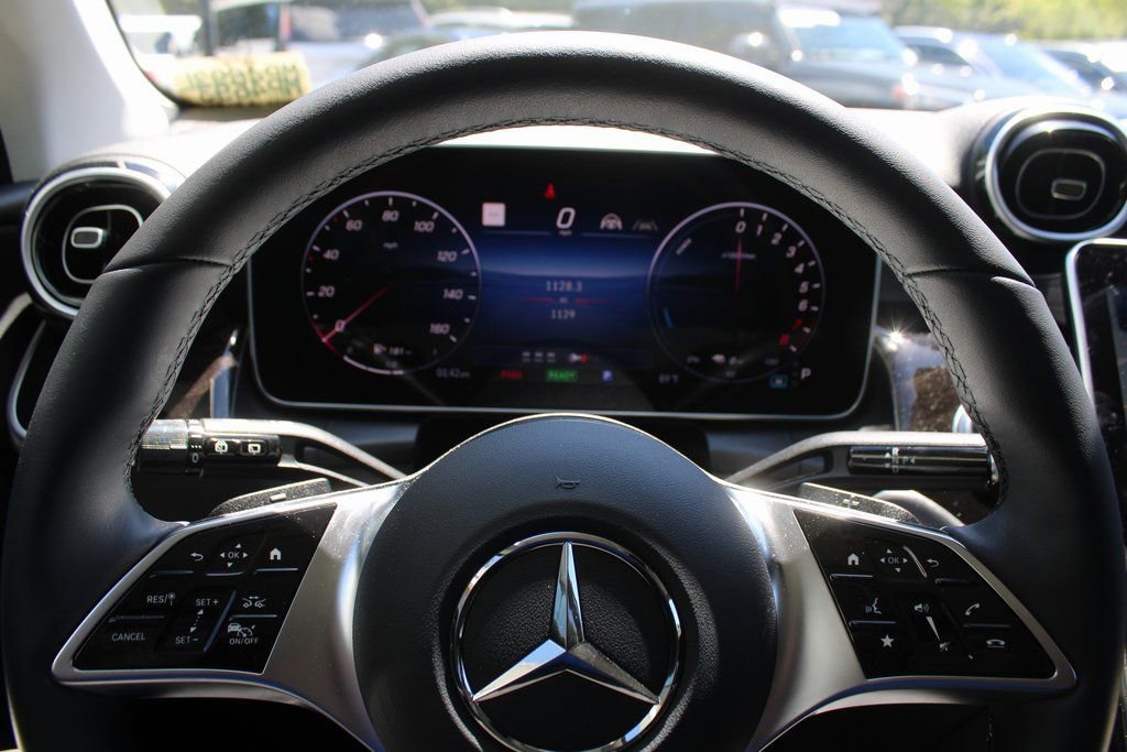 Certified 2025 Mercedes-Benz GLC 350e image 31