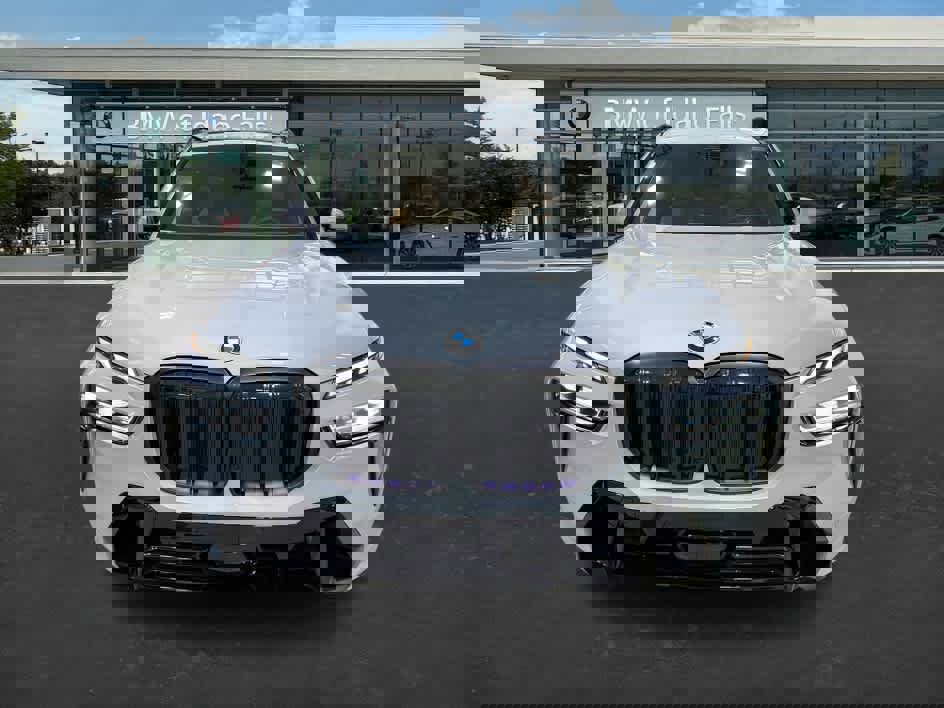 New 2026 BMW X7 xDrive40i w/ M Sport Package image 2