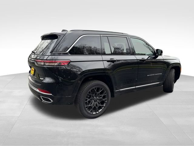 New 2025 Jeep Grand Cherokee Summit AWD/4WD image 7