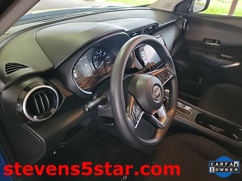 Used 2024 Nissan Kicks SV image 15