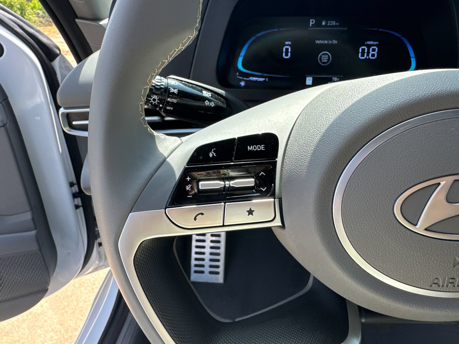 Certified 2026 Hyundai Elantra Sport FWD image 25