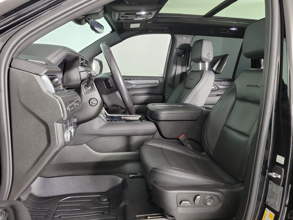 Used 2023 GMC Yukon Denali w/ Denali Reserve Package AWD/4WD image 19