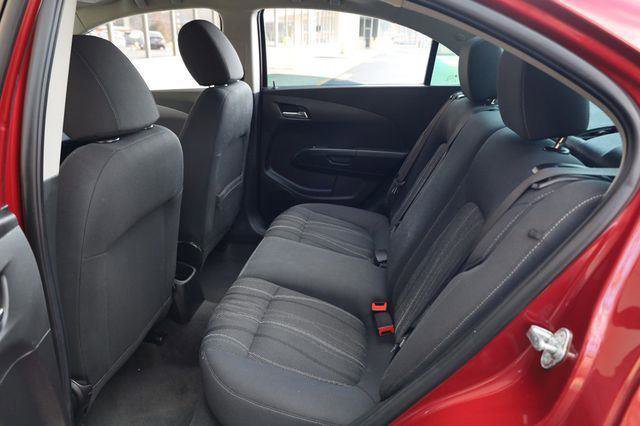 Used 2017 Chevrolet Sonic LT w/ Convenience Package image 18
