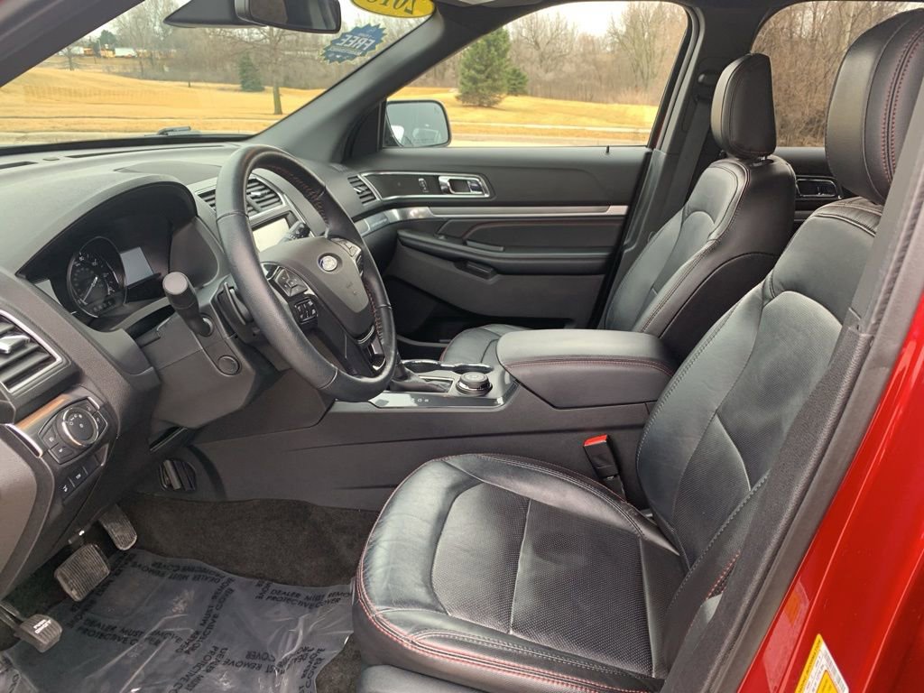 Used 2018 Ford Explorer Sport w/ Equipment Group 401A image 19