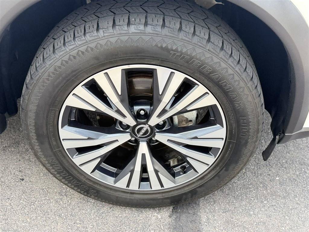 Used 2022 Nissan Rogue SV AWD/4WD image 31