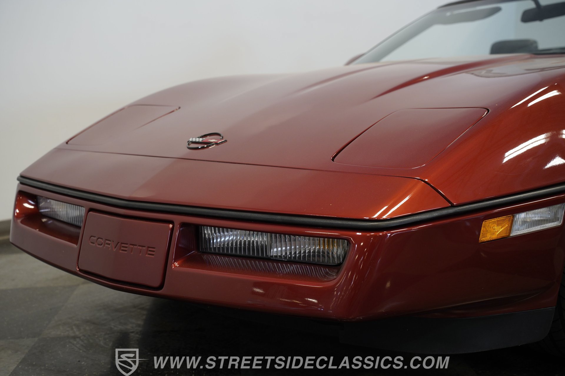 Used 1987 Chevrolet Corvette Convertible RWD image 27