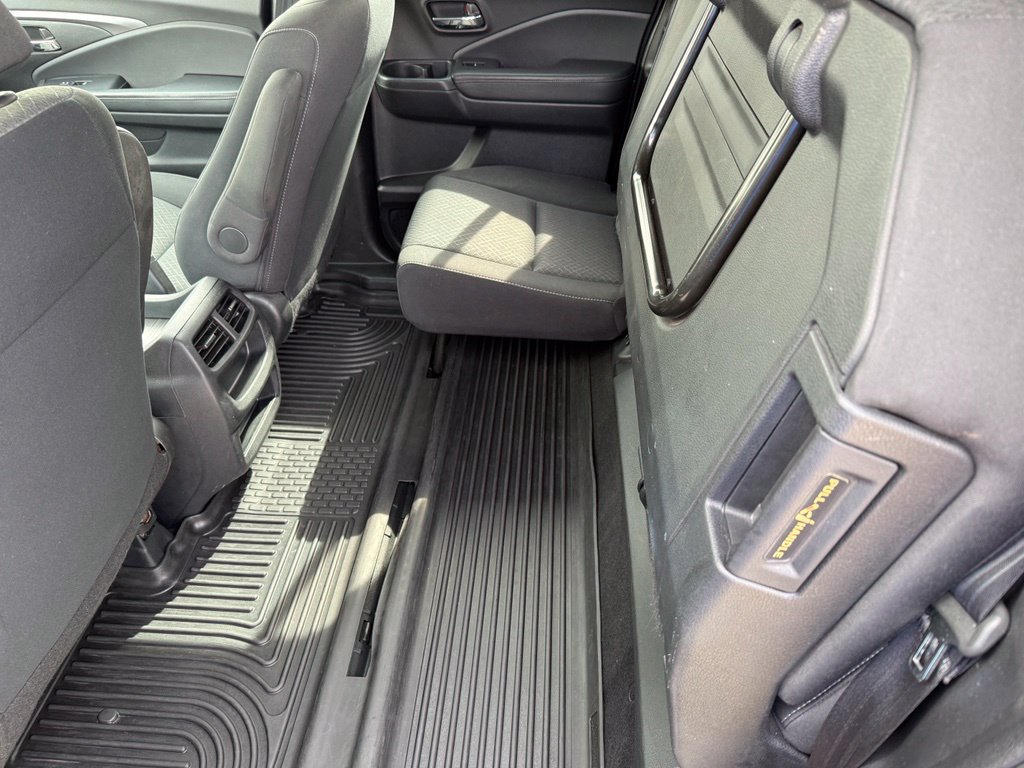 Used 2017 Honda Ridgeline RT image 14