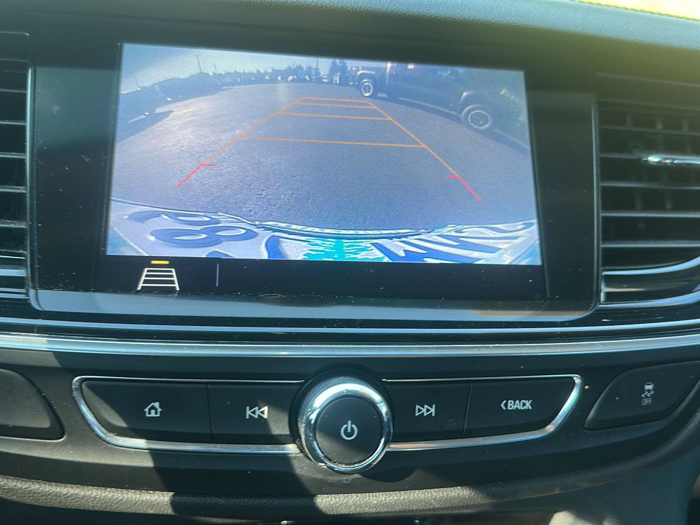 Used 2019 Buick Regal Preferred FWD image 16