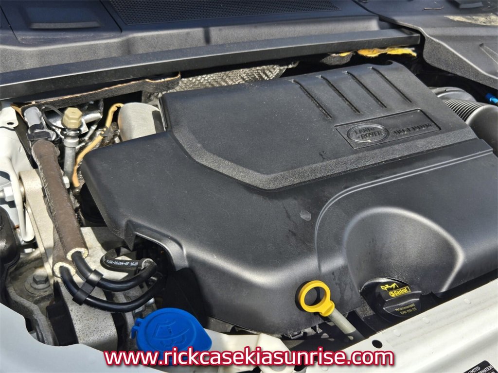 Used 2019 Land Rover Discovery Sport image 19