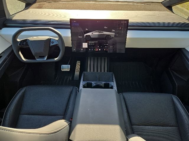 Used 2024 Tesla Cybertruck AWD Crew Cab image 11