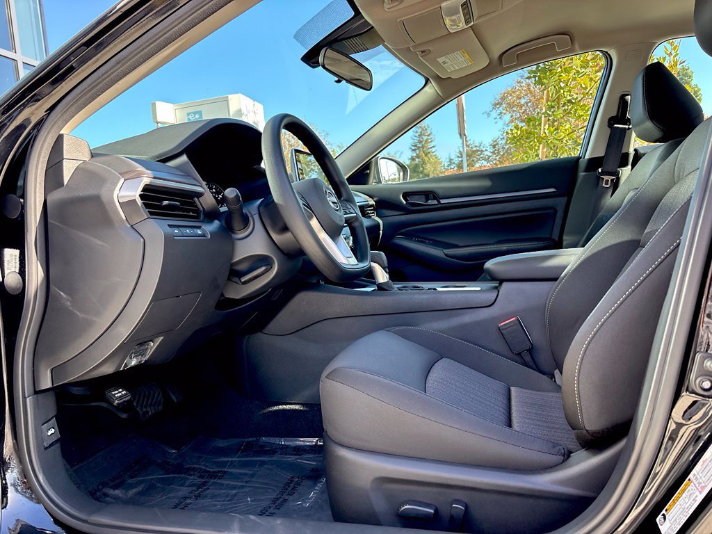 New 2026 Nissan Altima 2.5 SV FWD image 8