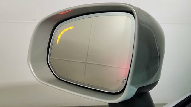 New 2026 Volvo XC90 B6 Plus w/ Protection Package AWD/4WD image 15