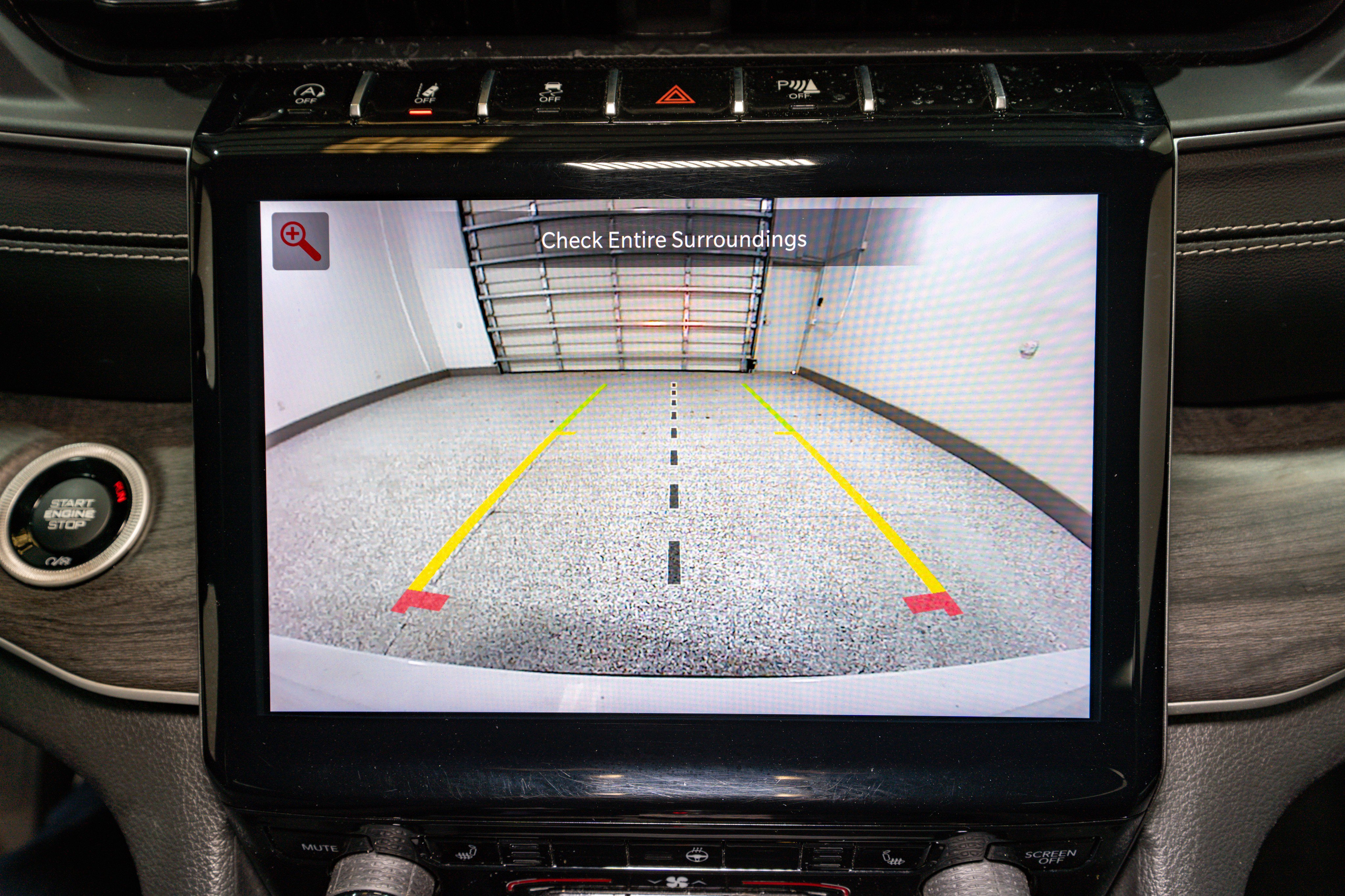 Used 2023 Jeep Grand Cherokee L Limited image 22