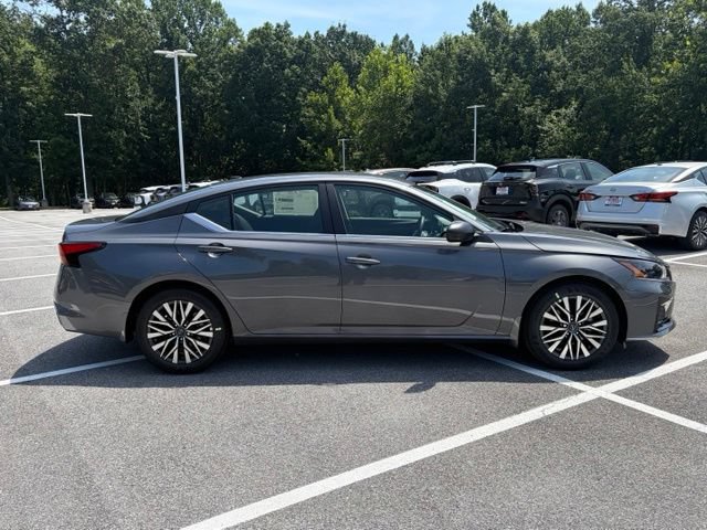 New 2026 Nissan Altima 2.5 SV FWD image 7
