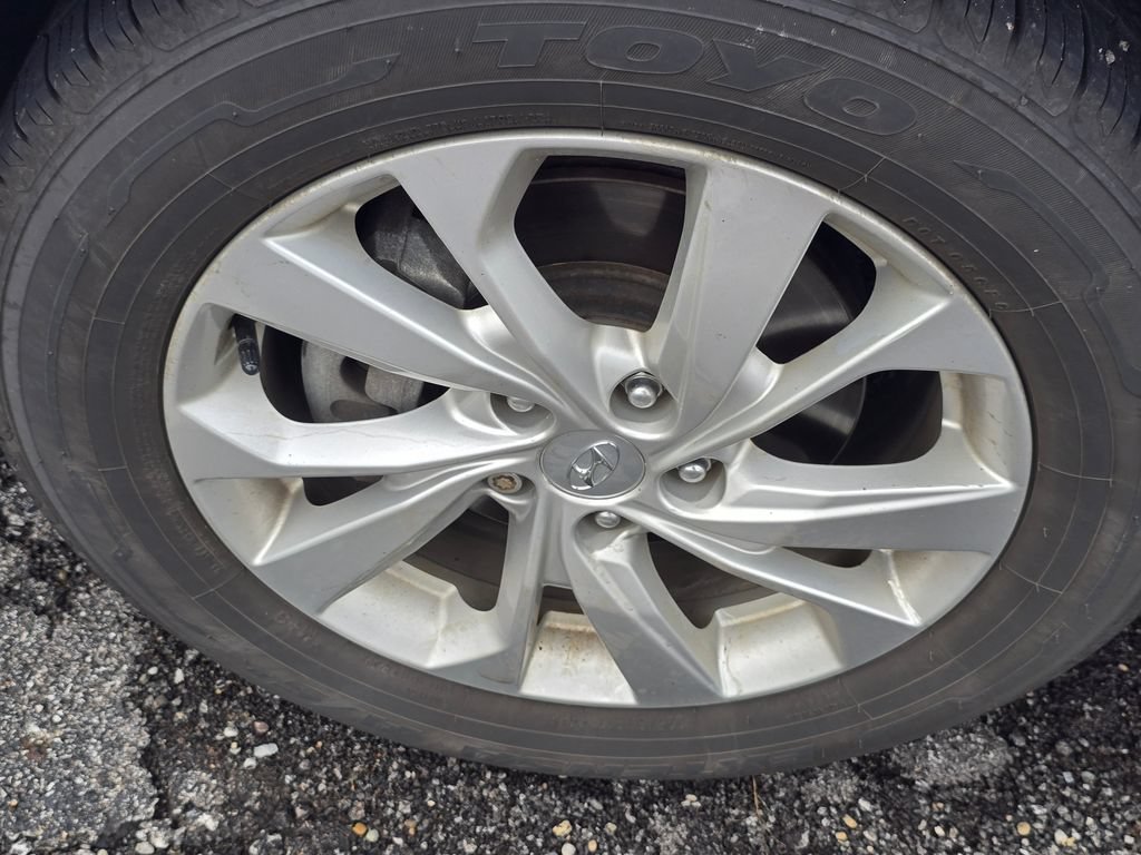 Used 2020 Hyundai Tucson SE w/ Cargo Package FWD image 25