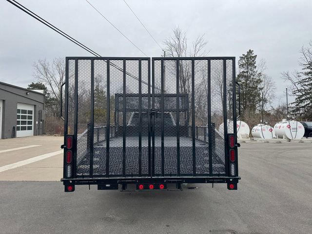 New 2025 Ford F550 4x4 Crew Cab Super Duty w/ XL Chrome Package image 4