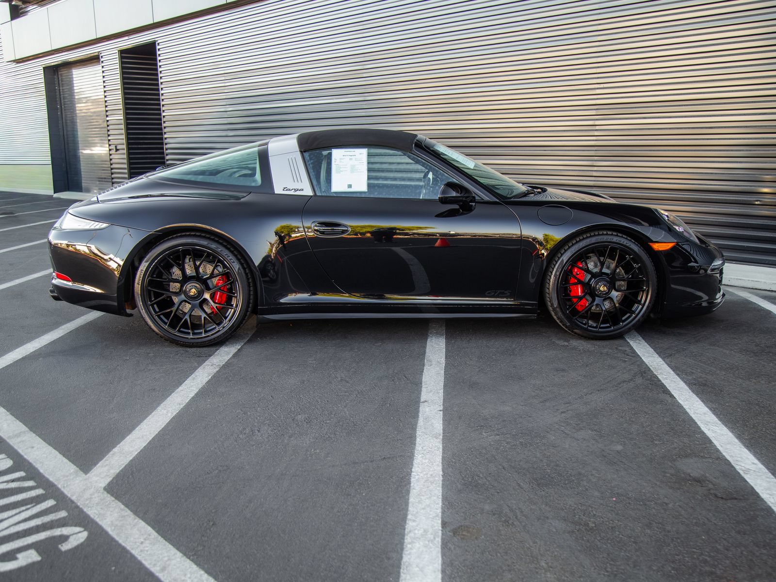 Certified 2016 Porsche 911 Targa 4 GTS AWD/4WD image 8