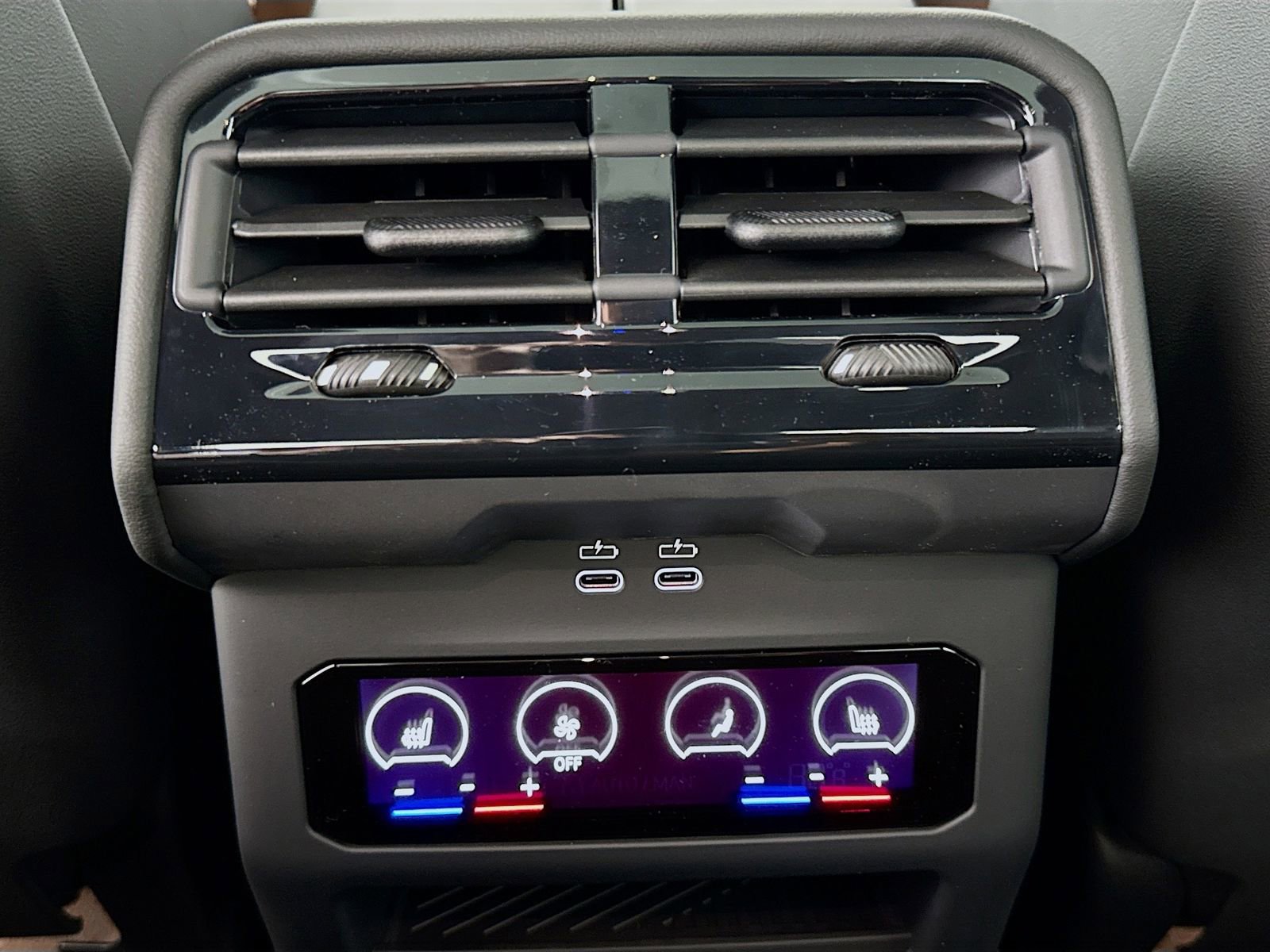 New 2026 BMW M5 w/ Executive Package AWD/4WD image 27