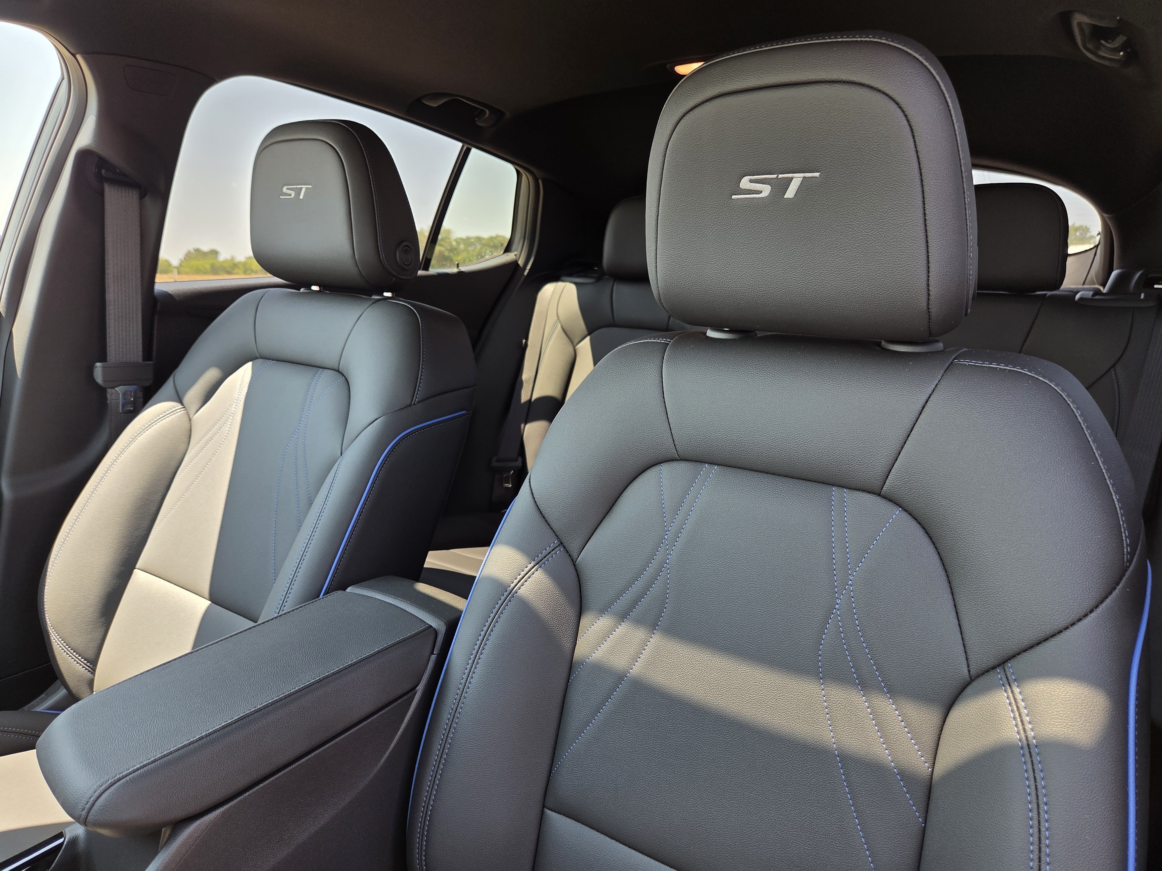 New 2026 Buick Envista Sport Touring w/ Convenience I Package FWD image 23