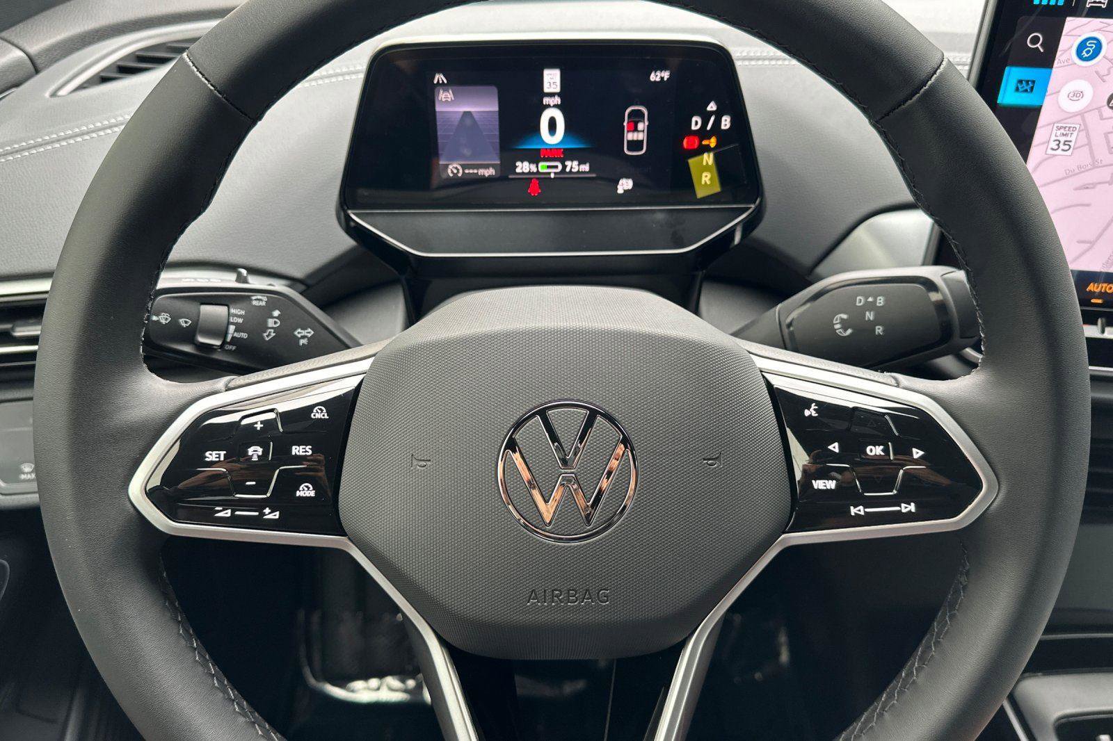 New 2025 Volkswagen ID.4 Pro image 23