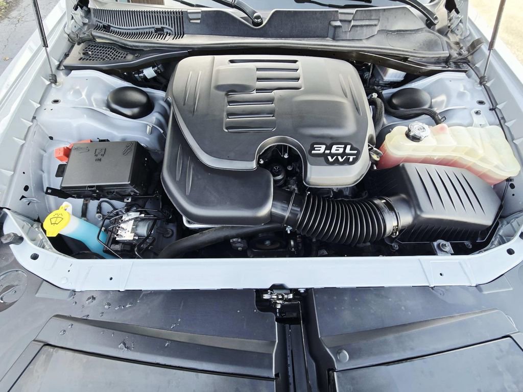 Used 2022 Dodge Challenger SXT w/ Blacktop Package image 17