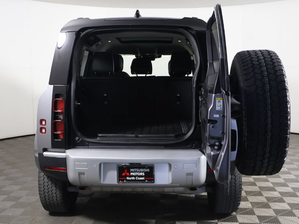 Used 2020 Land Rover Defender 110 HSE AWD/4WD image 17
