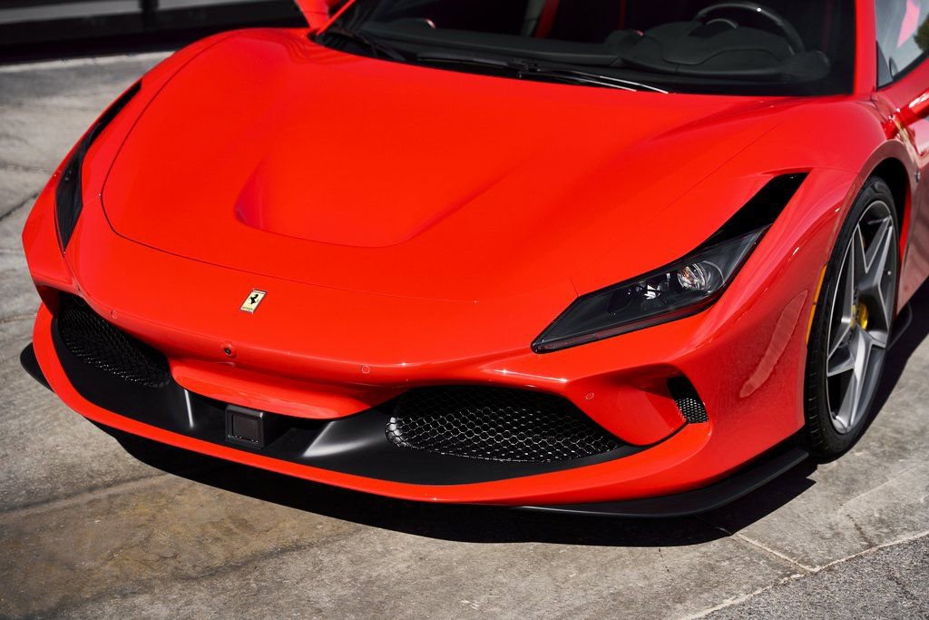 Used 2022 Ferrari F8 Tributo image 7