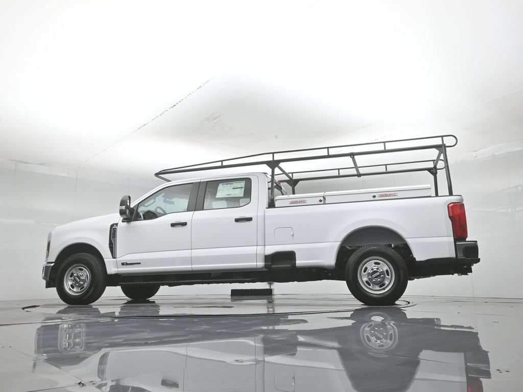 New 2026 Ford F350 XL w/ XL Chrome Package RWD image 57