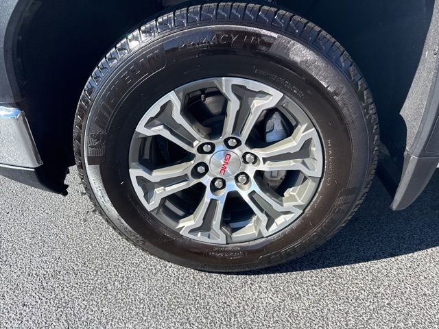 Used 2025 GMC Sierra 1500 SLT image 10